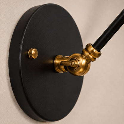 Applique murale industrielle orientable, liseuse pour chambre ou bureau | Bras articulé laiton & Abat-jour métal noir