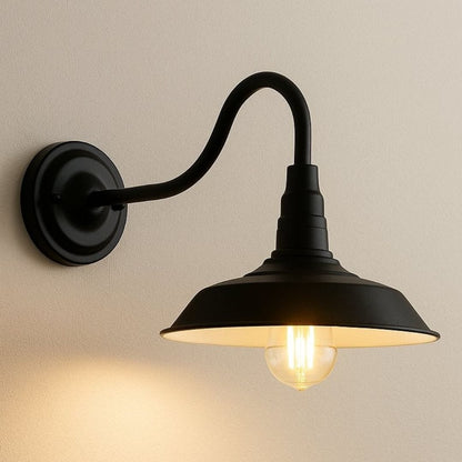 Applique murale style fer forgé antique, industriel vintage, abat-jour bras courbé | Couloir entrée intérieur extérieur