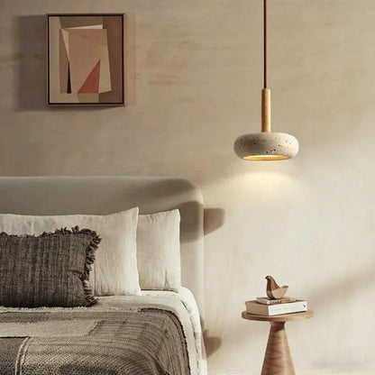 Suspension luminaire en pierre travertin, disque wabi-sabi bois naturel | Salon cuisine, salle à manger restaurant, Intérieur