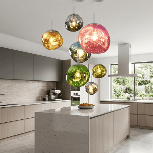 Suspension design globe PVC, effet verre soufflé | Salon escalier intérieur moderne