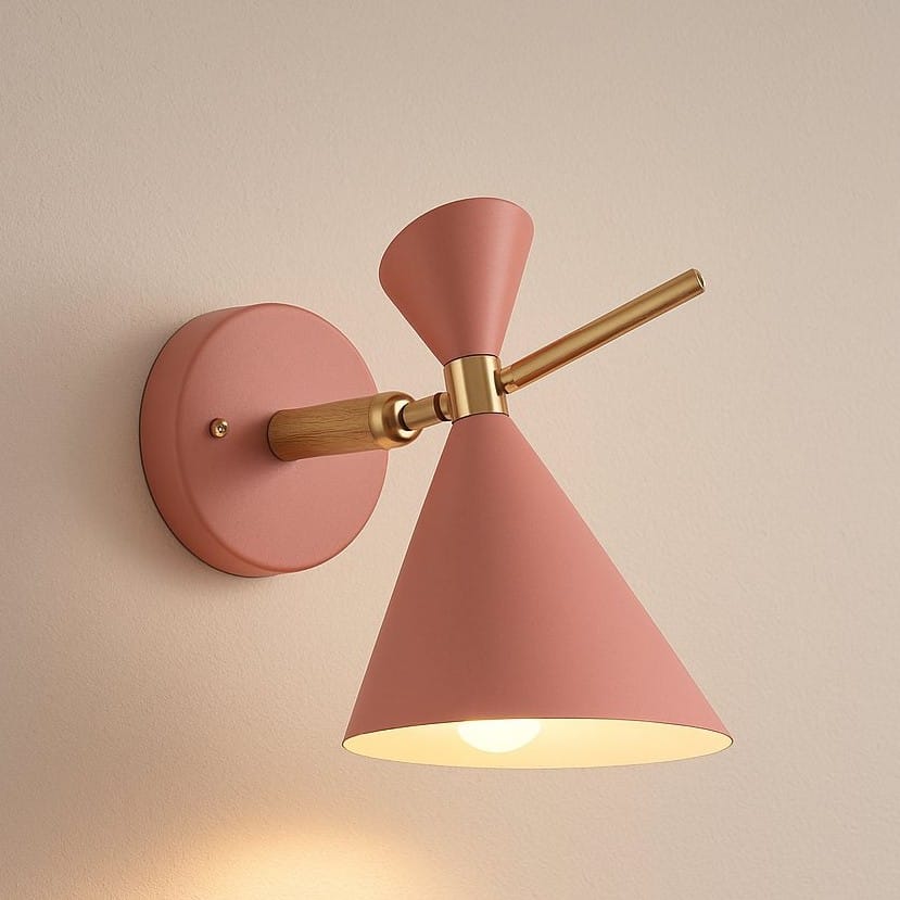 Applique murale métal, Abat-jour conique chambre salon | Bras laiton orientable style nordique